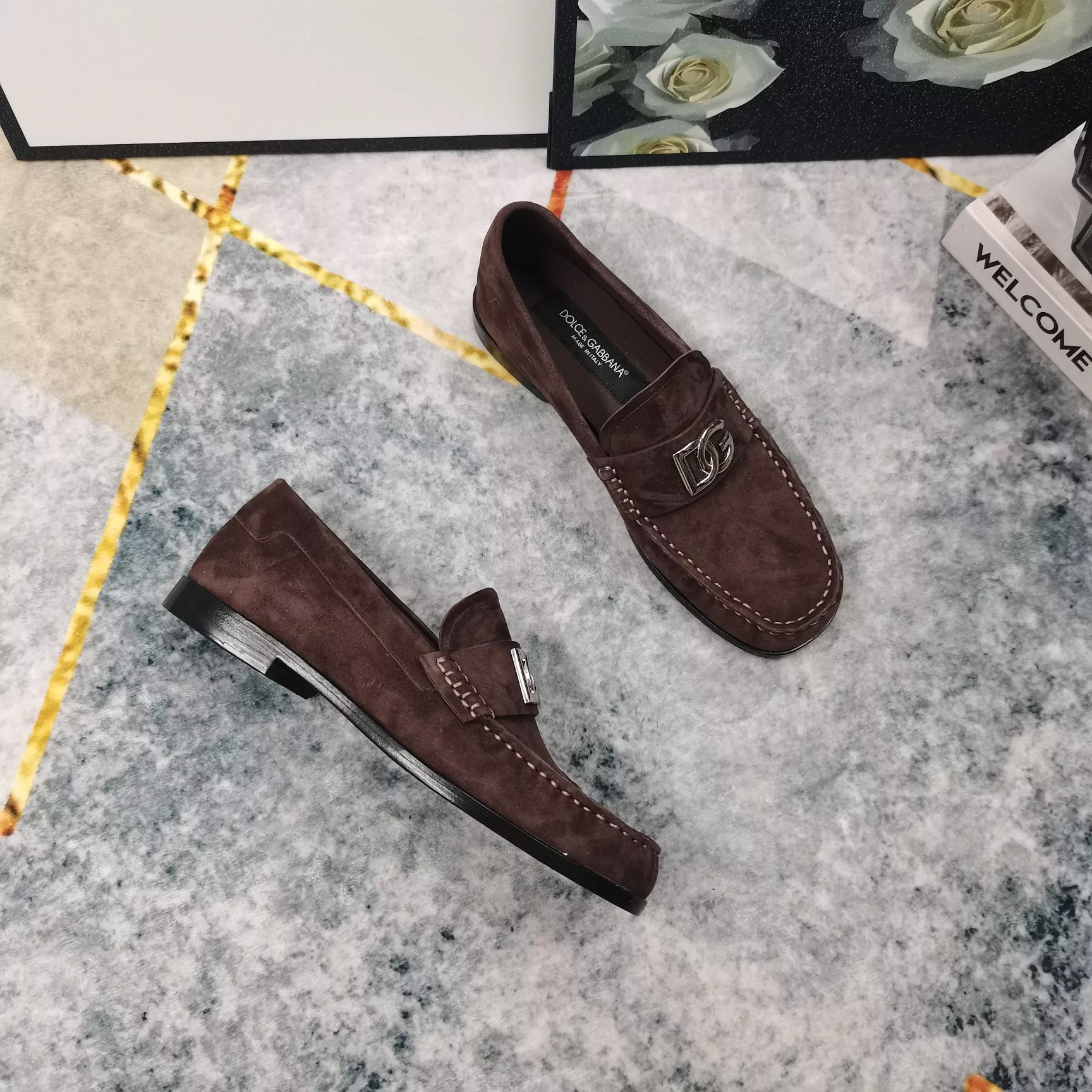Trendsetting 8000 Dolce & Gabbana D&G Leather Shoes For Women