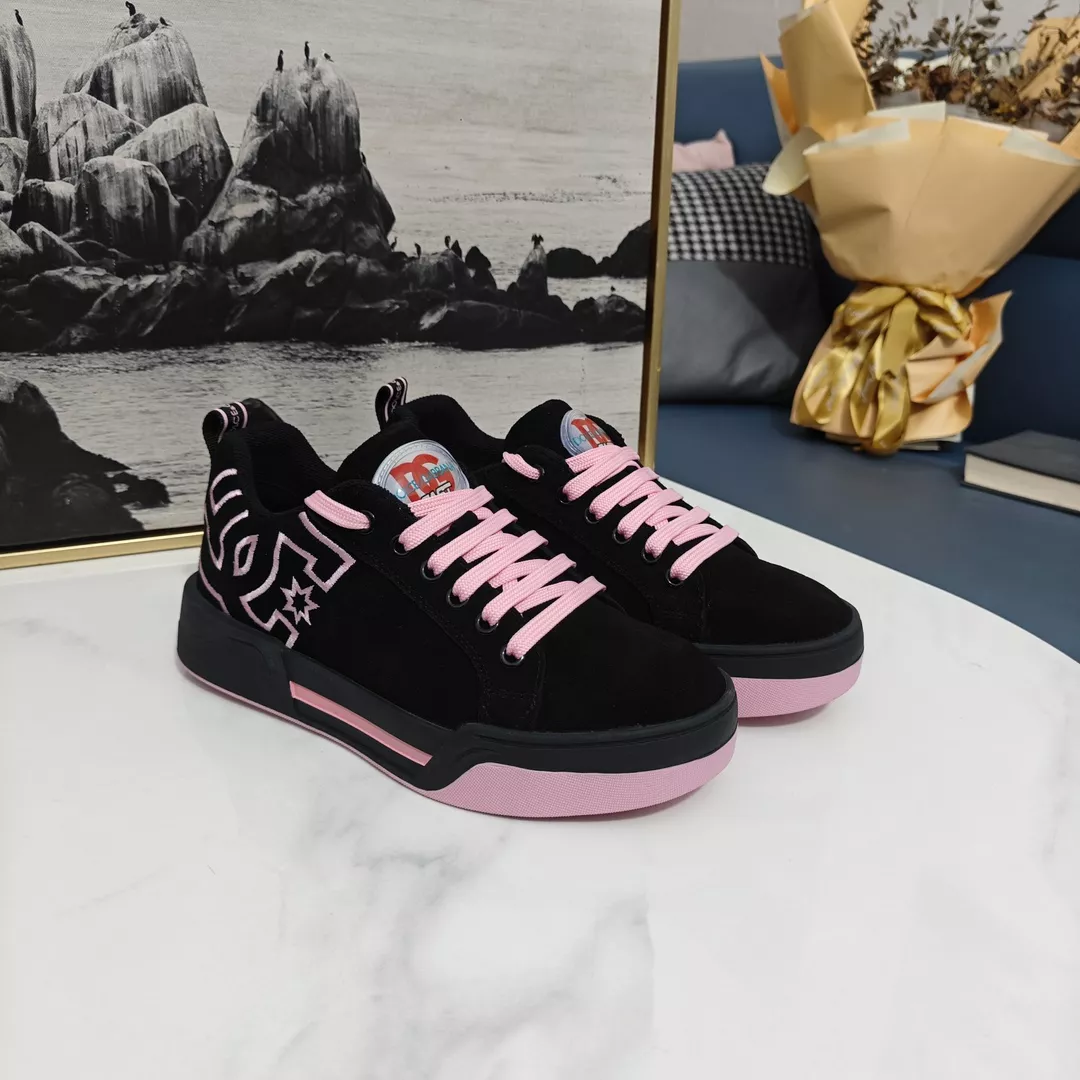 Trendsetting 8026 Dolce & Gabbana D&G Casual Shoes For Women