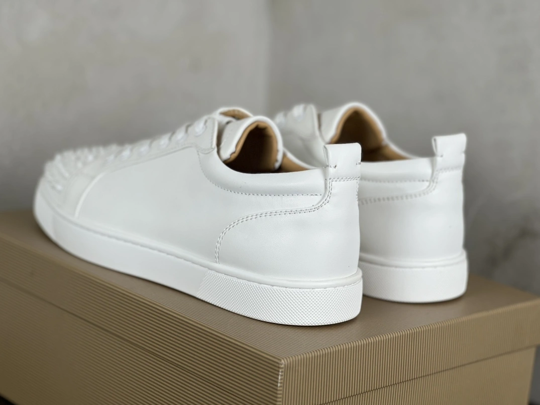 Trendsetting 8044 Christian Louboutin Casual Shoes For Men