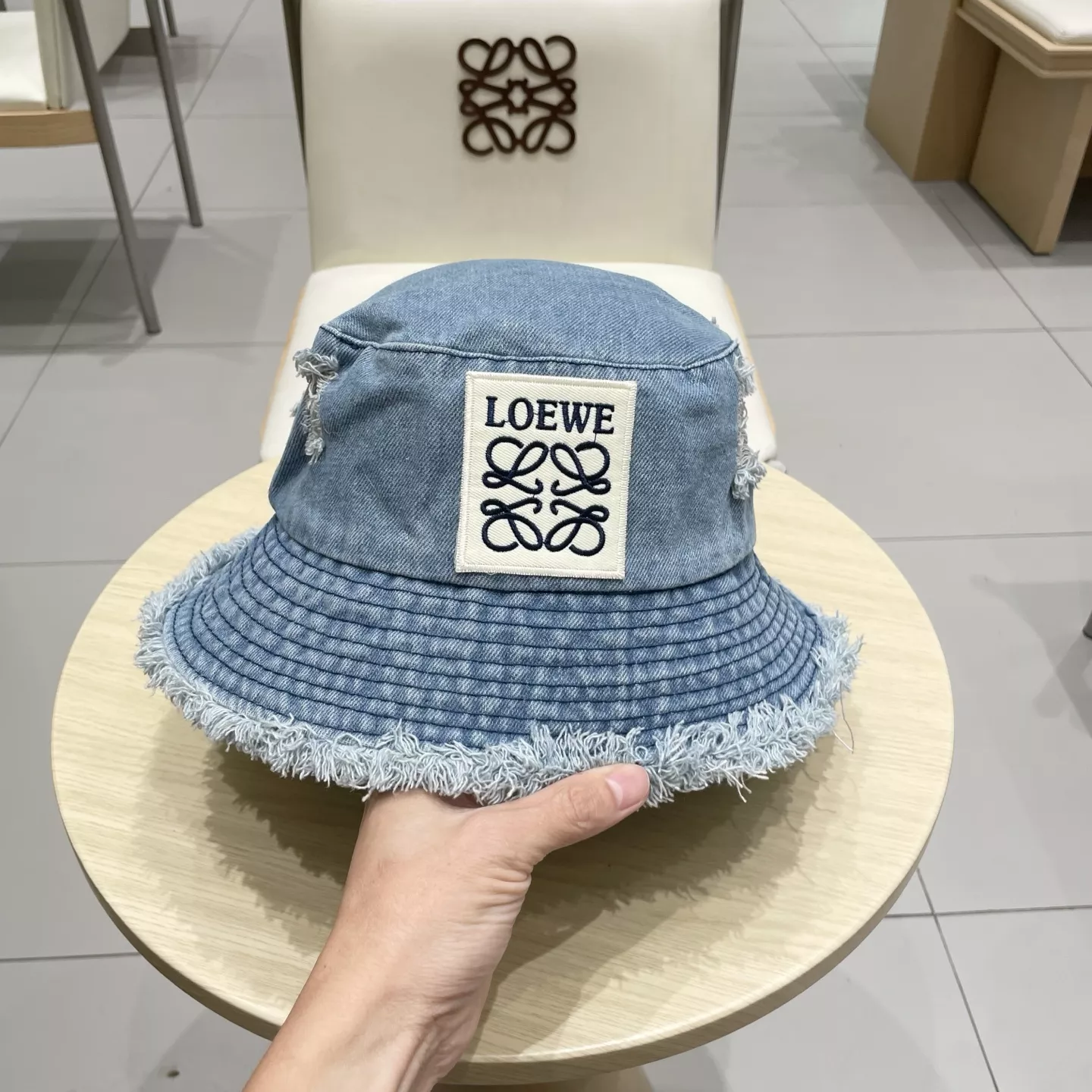 Trendsetting 8085 LOEWE Caps