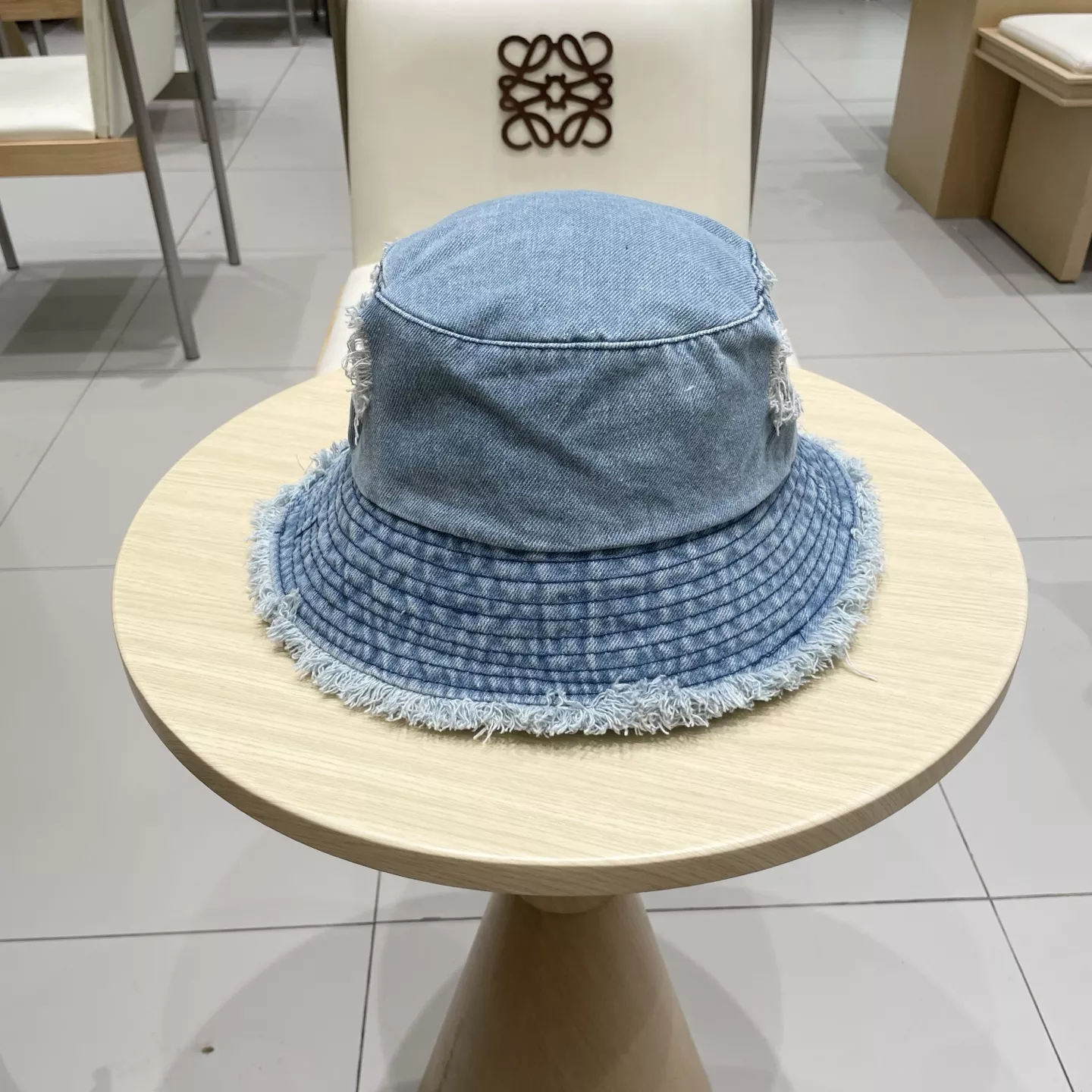 Trendsetting 8085 LOEWE Caps