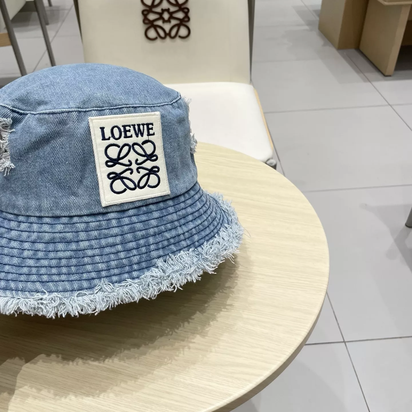 Trendsetting 8085 LOEWE Caps