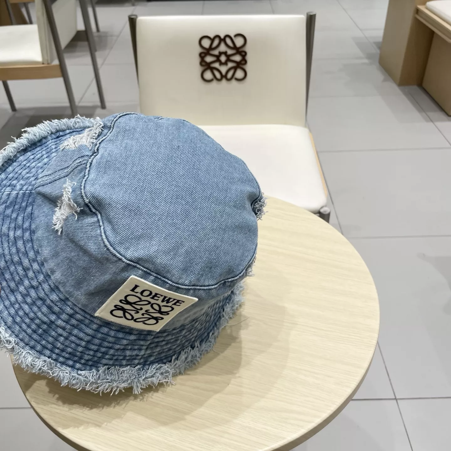 Trendsetting 8085 LOEWE Caps
