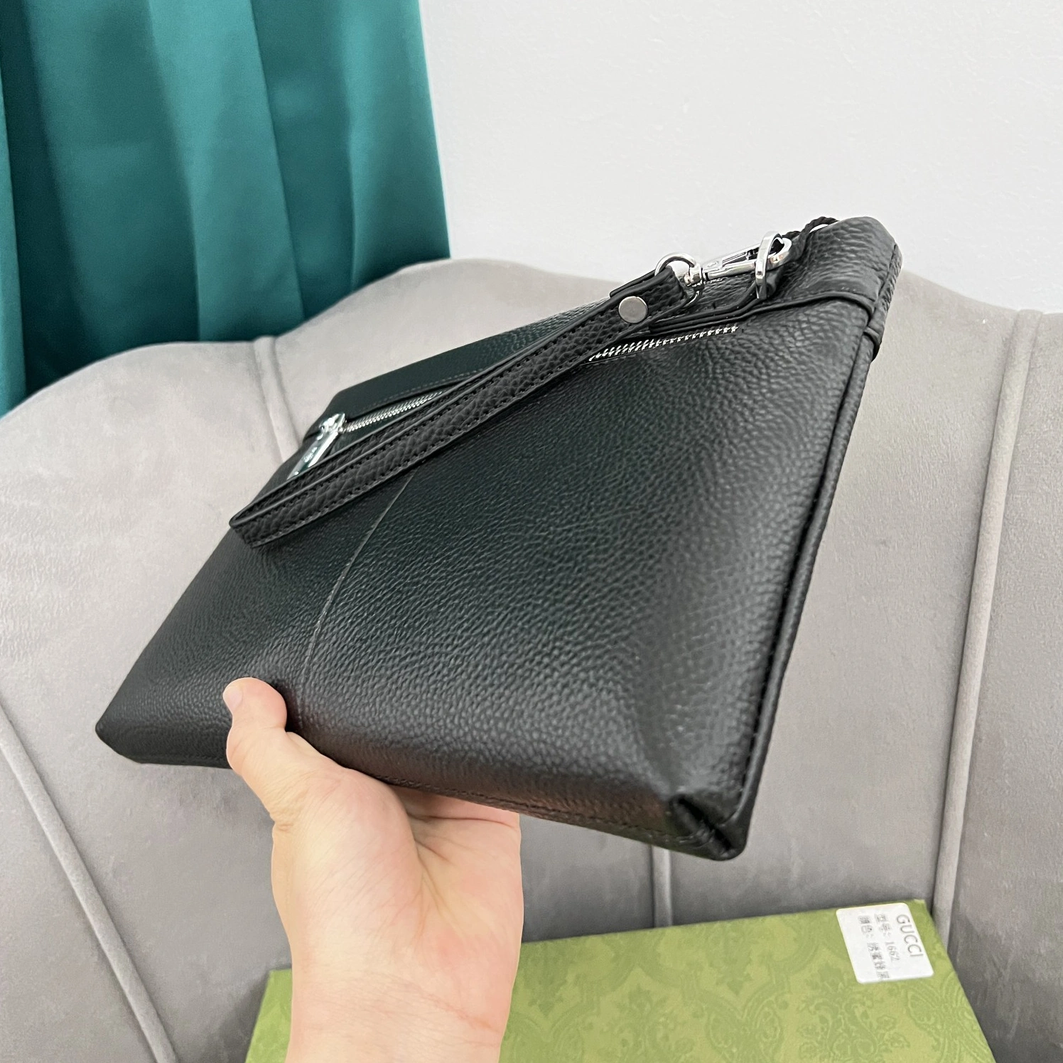 Trendsetting 8243 Gucci AAA Man Wallets