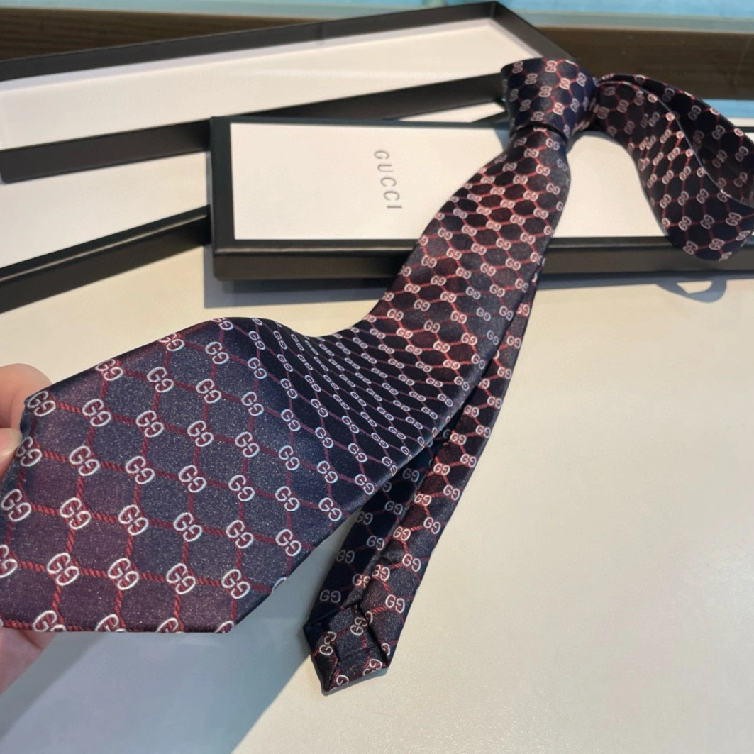 Trendsetting 8272 Gucci Necktie For Men