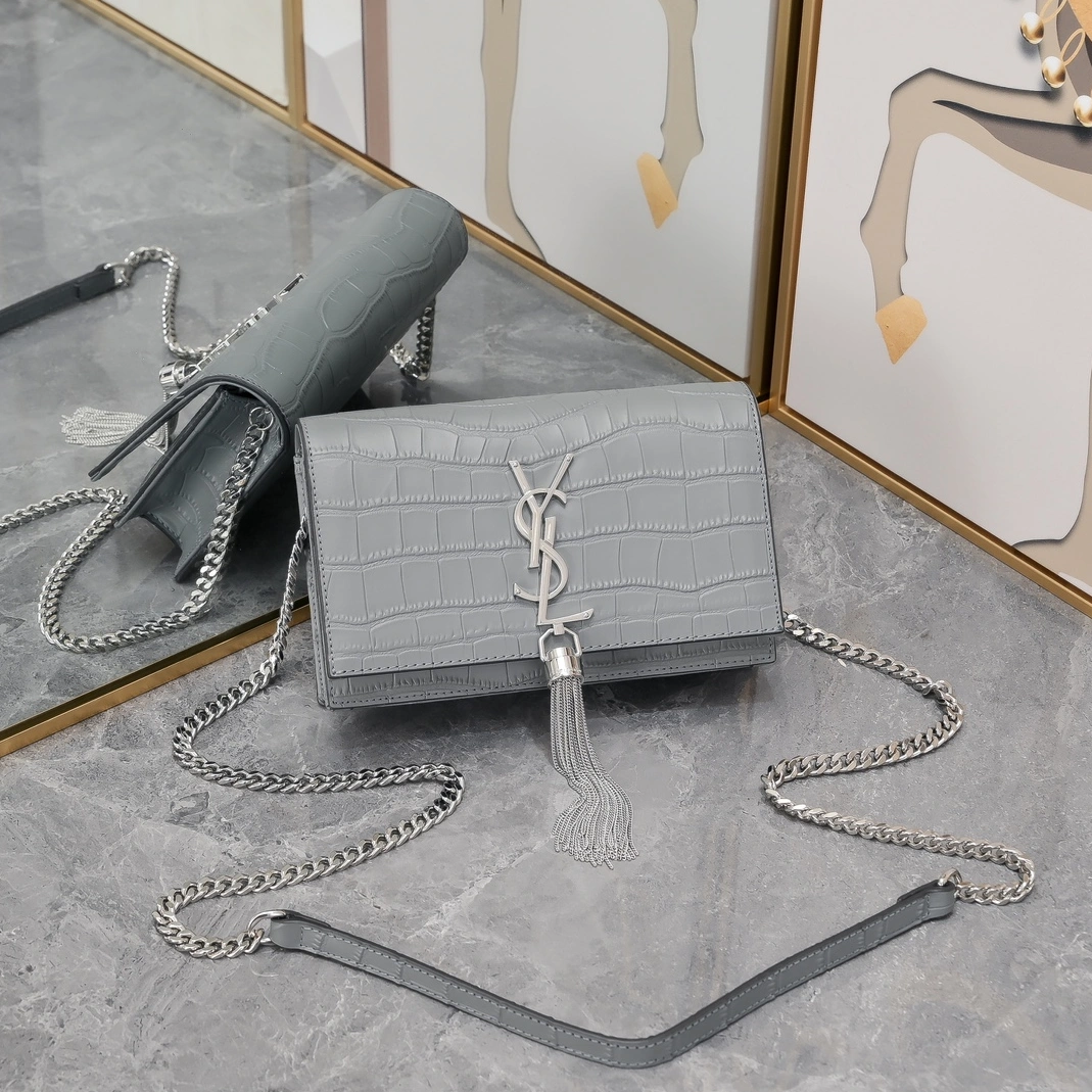 Trendsetting 8300 Yves Saint Laurent YSL AAA Quality Messenger Bags For Women