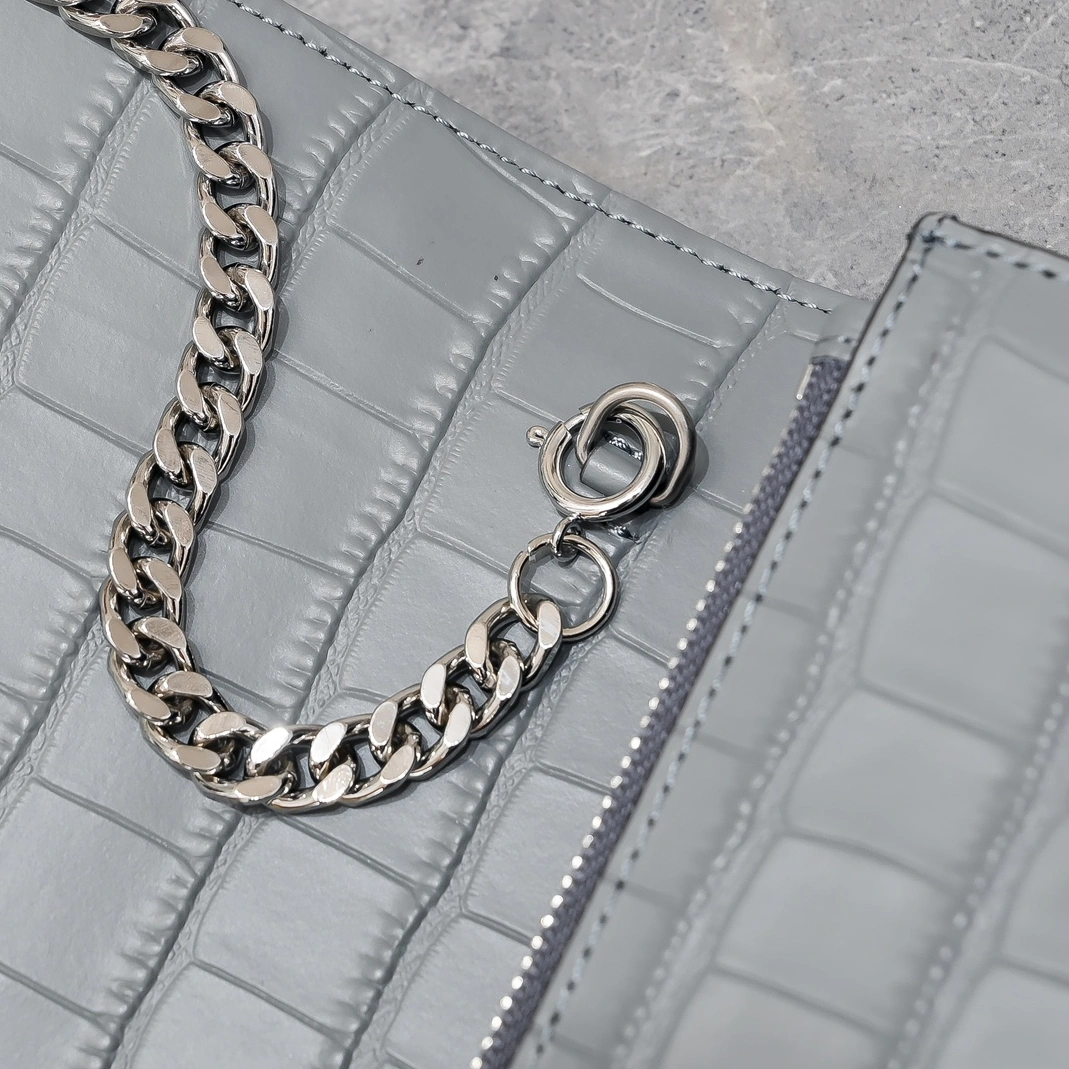 Trendsetting 8300 Yves Saint Laurent YSL AAA Quality Messenger Bags For Women