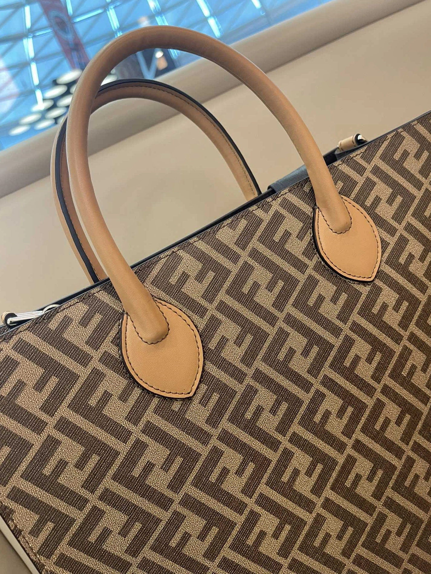 Trendsetting 831 Fendi AAA Quality Handbags For Unisex