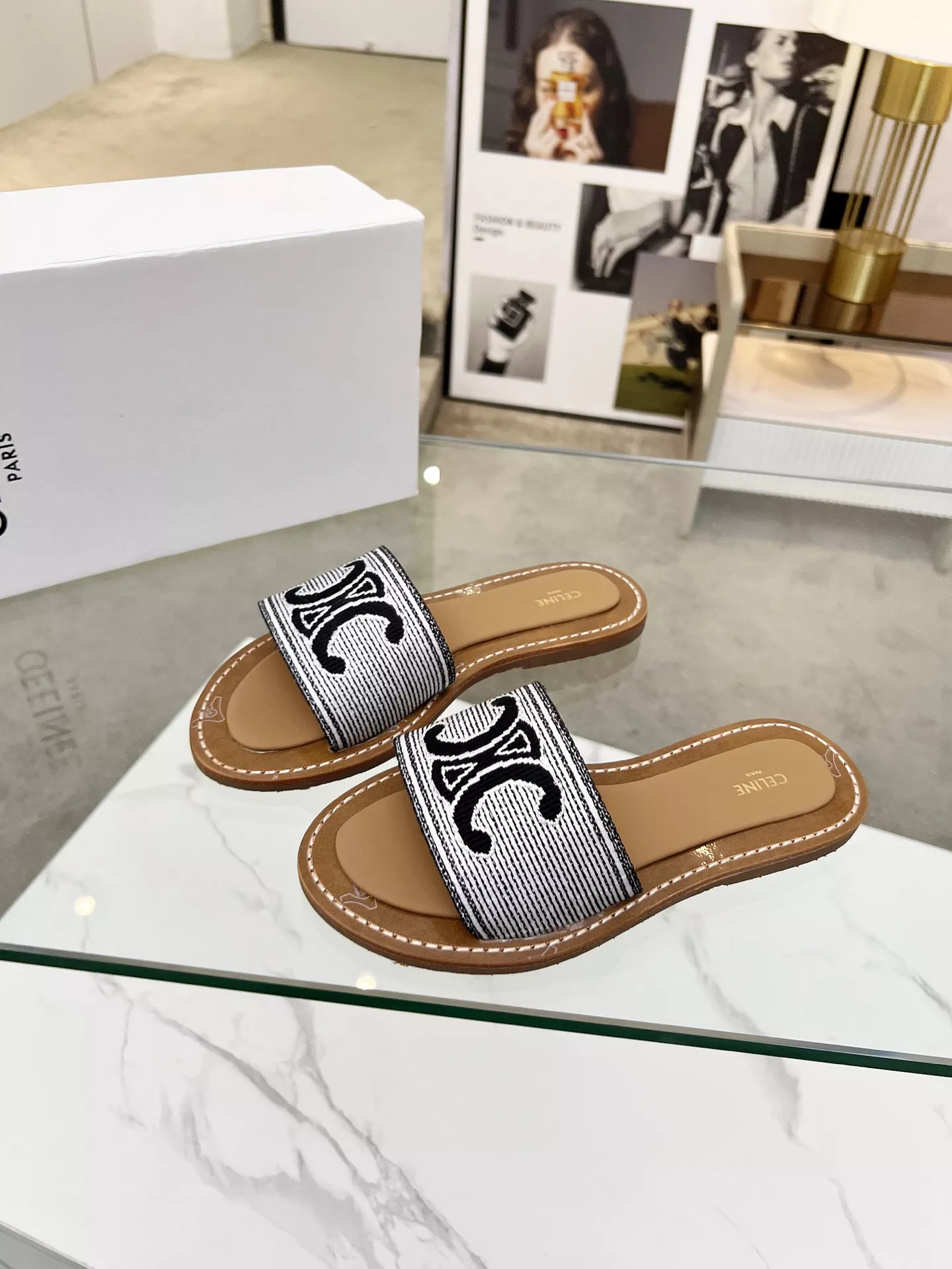 Trendsetting 8435 Celine Slippers For Women