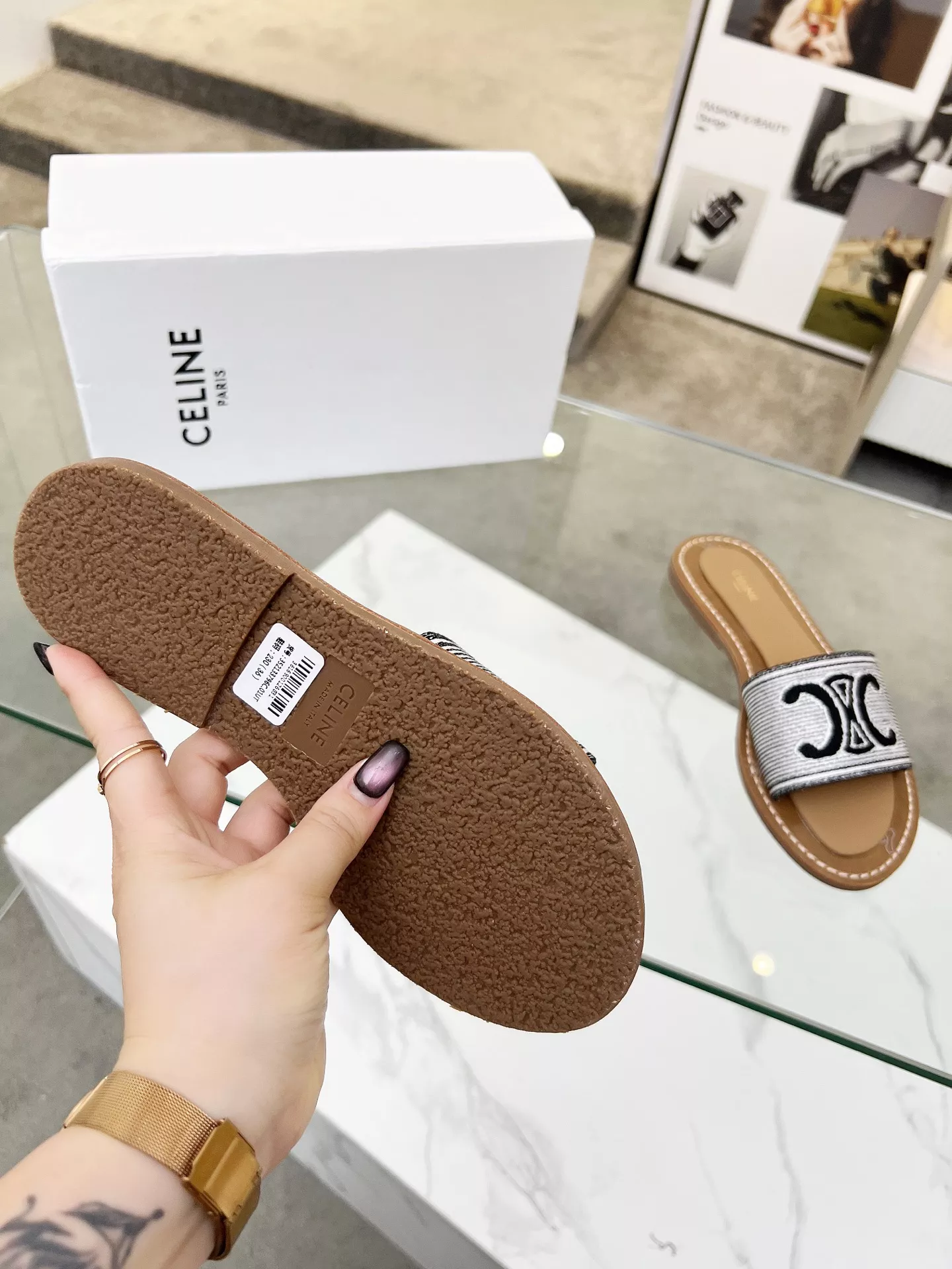 Trendsetting 8435 Celine Slippers For Women
