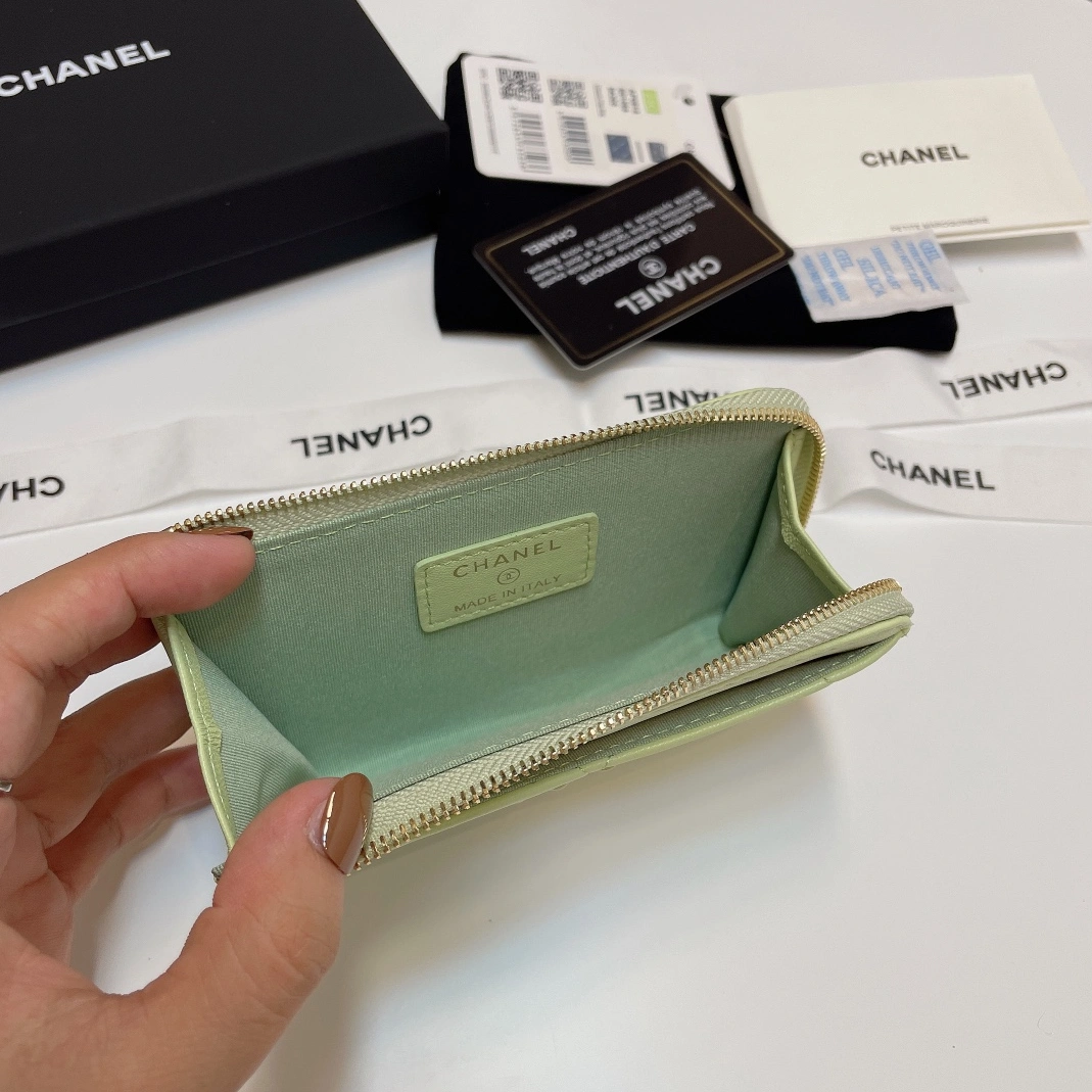 Trendsetting 8537 Chanel Card Case