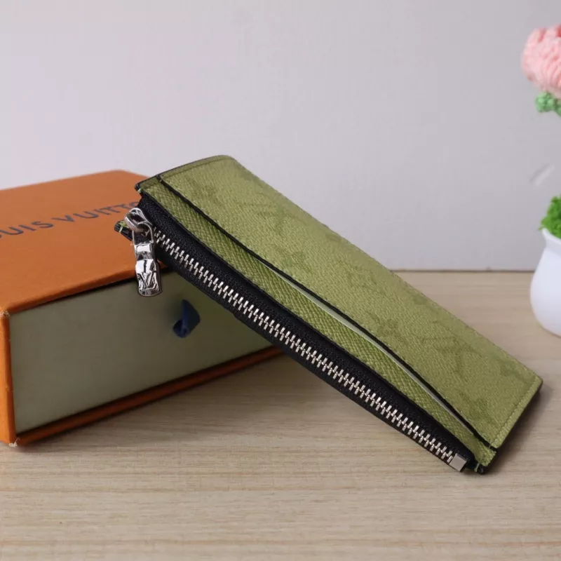 Trendsetting 8553 Louis Vuitton AAA Quality Card Case