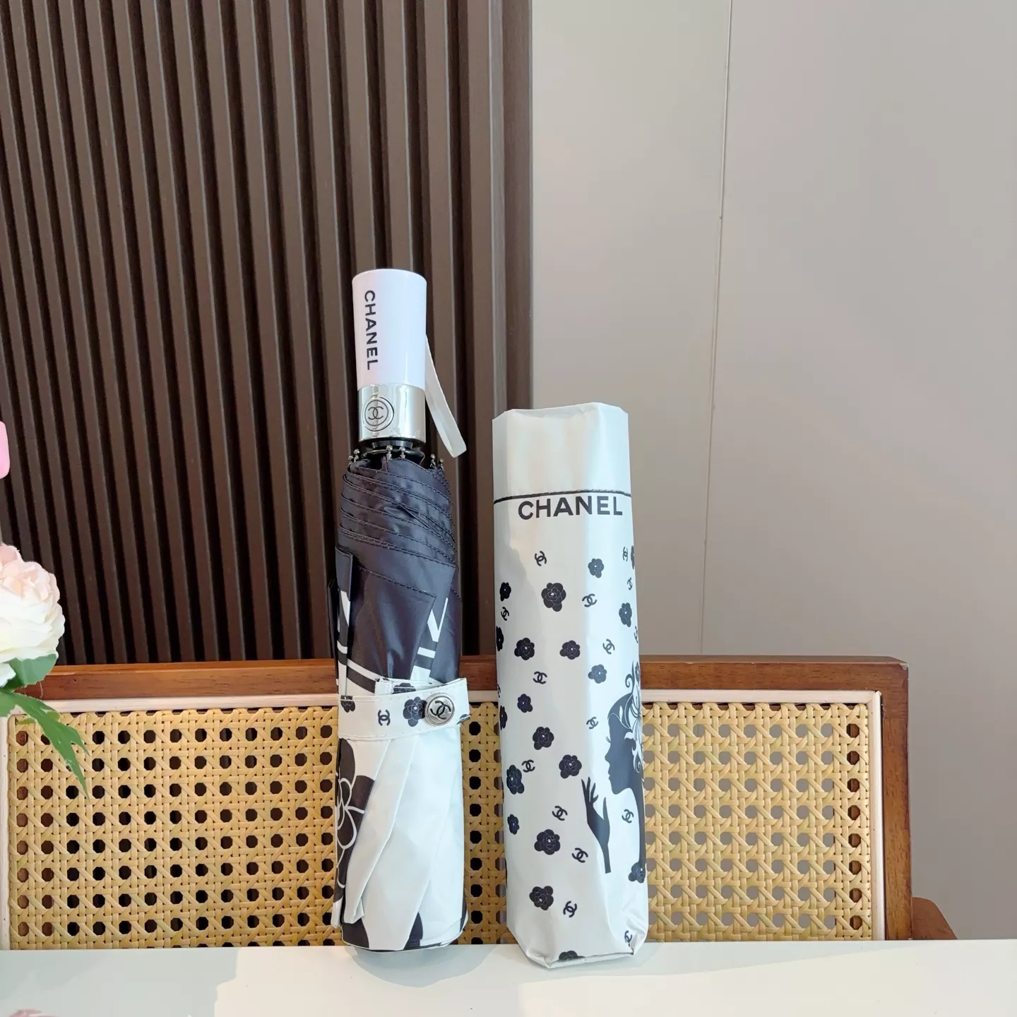 Trendsetting 8630 Chanel Umbrellas