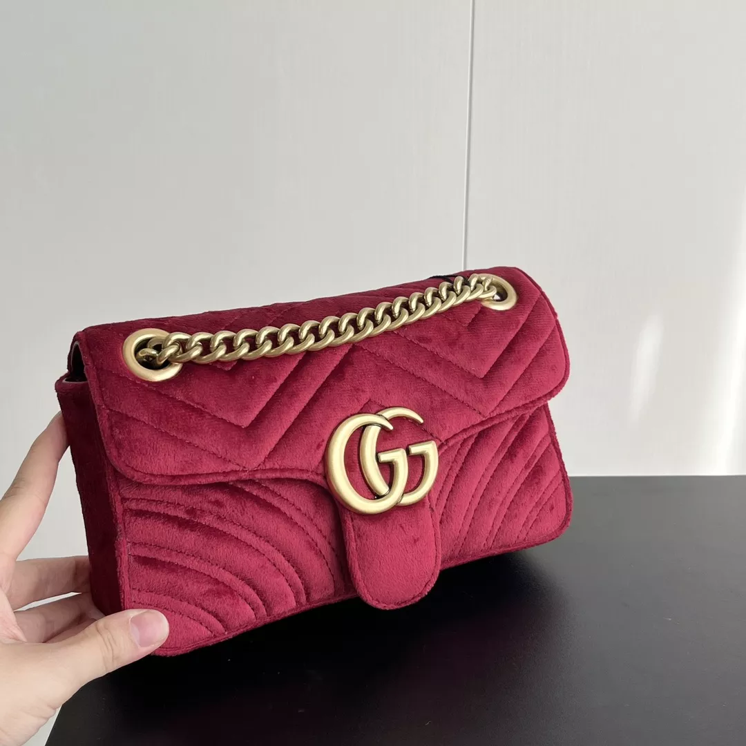 Trendsetting 8841 Gucci AAA Quality Messenger Bags For Women