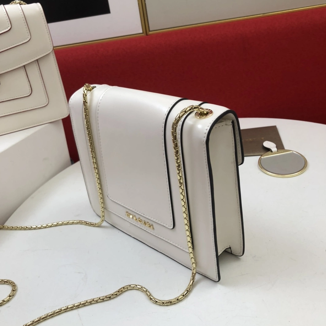 Trendsetting 9289 Bvlgari AAA Quality Messenger Bags For Women