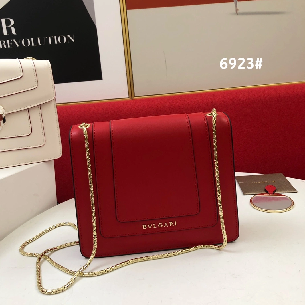 Trendsetting 9600 Bvlgari AAA Quality Messenger Bags For Women