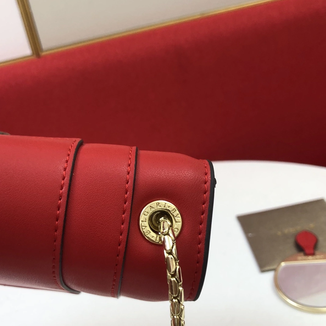 Trendsetting 9600 Bvlgari AAA Quality Messenger Bags For Women