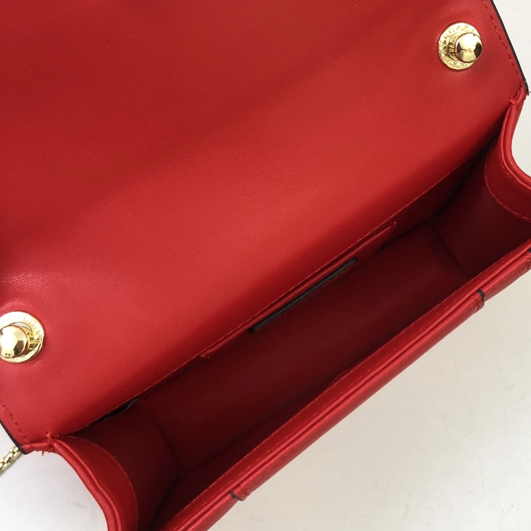 Trendsetting 9600 Bvlgari AAA Quality Messenger Bags For Women