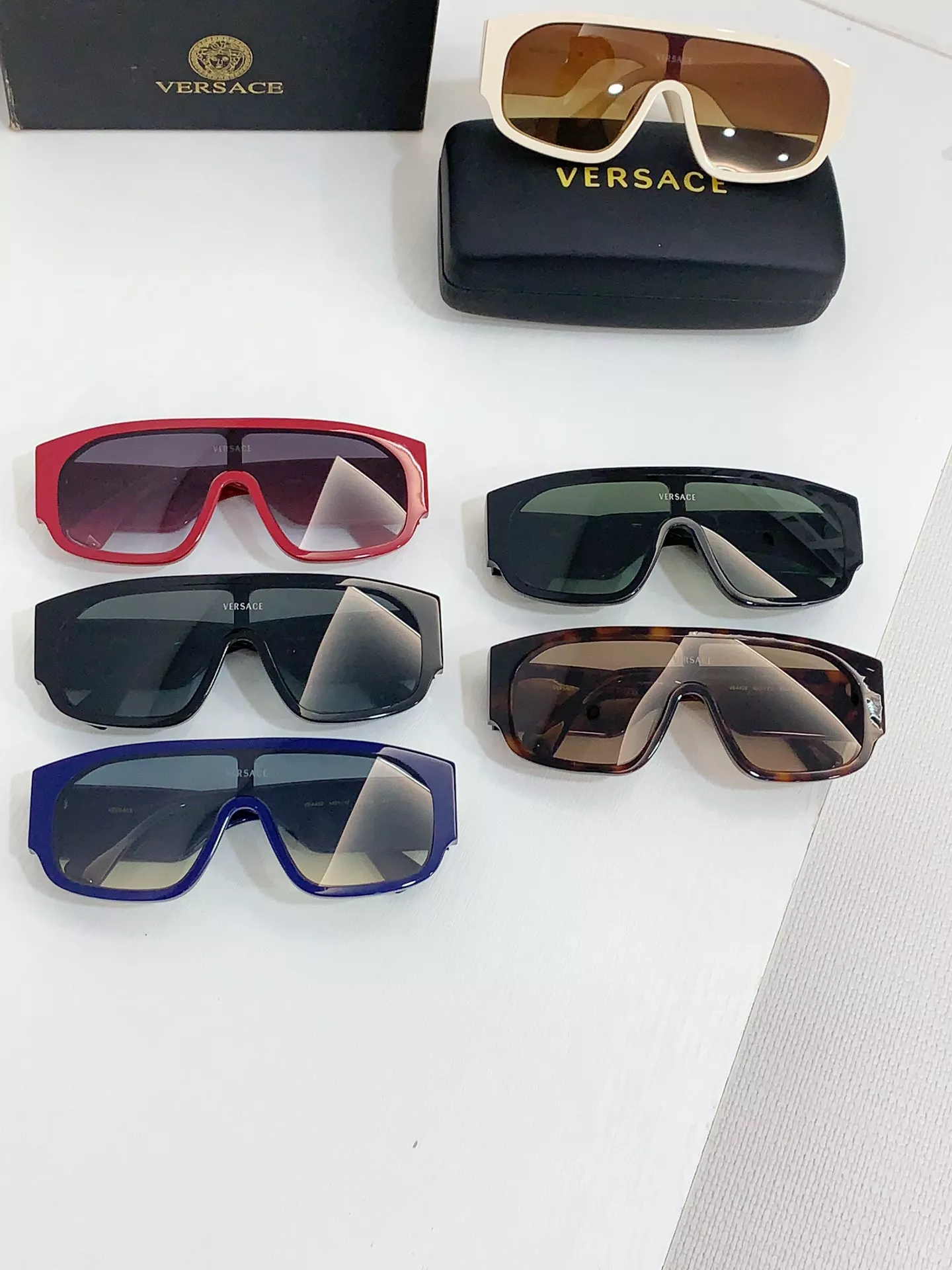 Trendsetting 9714 Versace AAA Quality Sunglasses