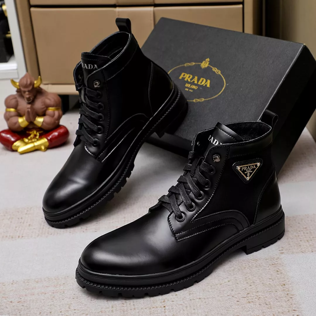 Trendsetting 9722 Prada Boots For Men