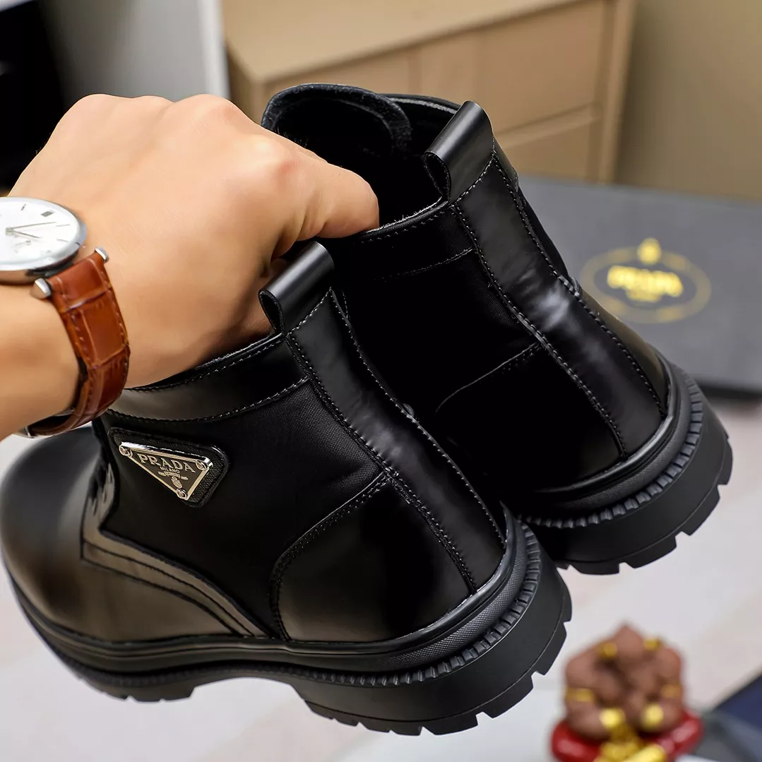 Trendsetting 9722 Prada Boots For Men