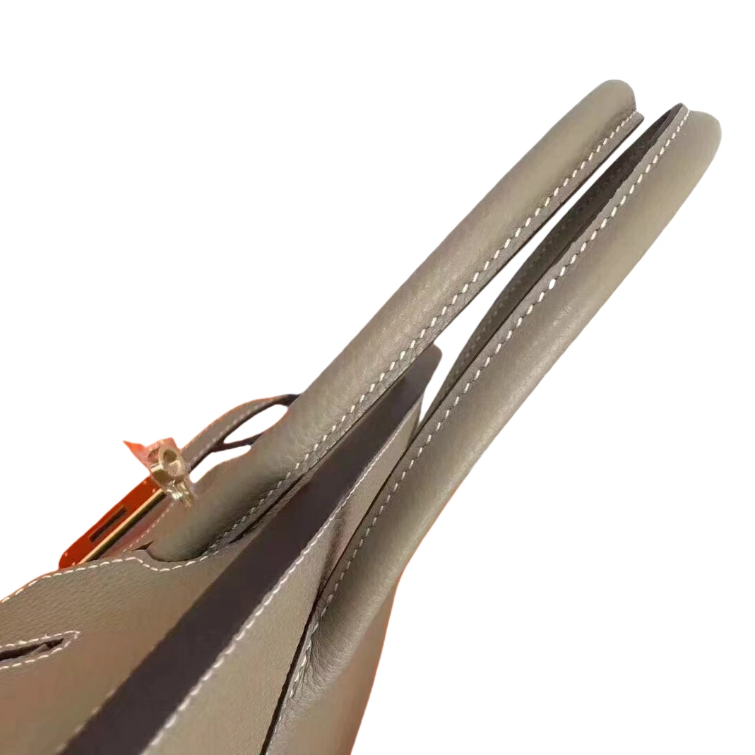 Trendsetting 9888 Hermes AAA Quality Handbags For Women