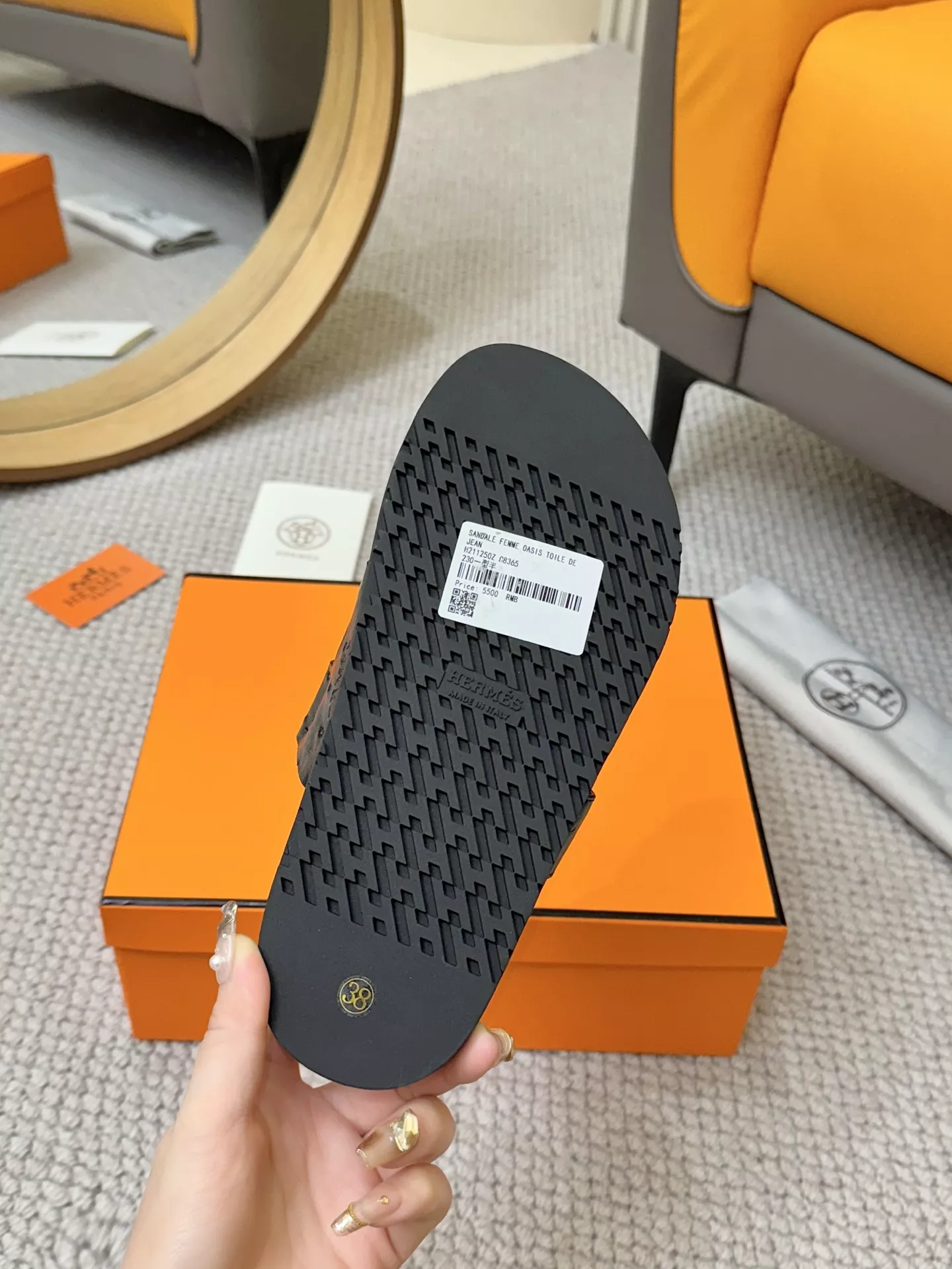 Trendy 1093 Hermes Slippers For Men