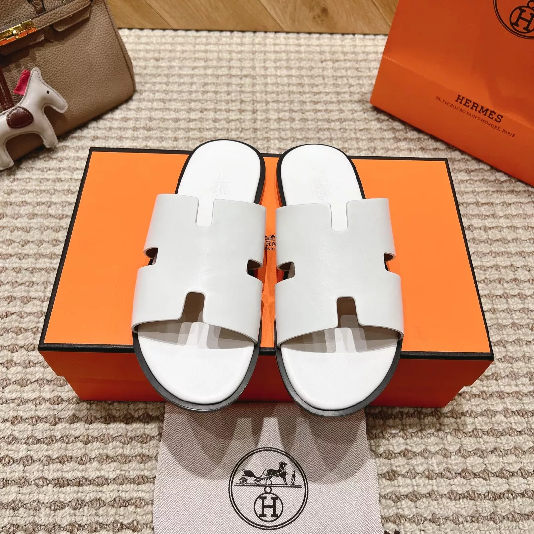 Trendy 1097 Hermes Slippers For Men