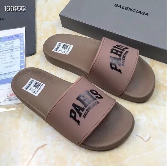 Trendy 1251 Balenciaga Slippers For Men