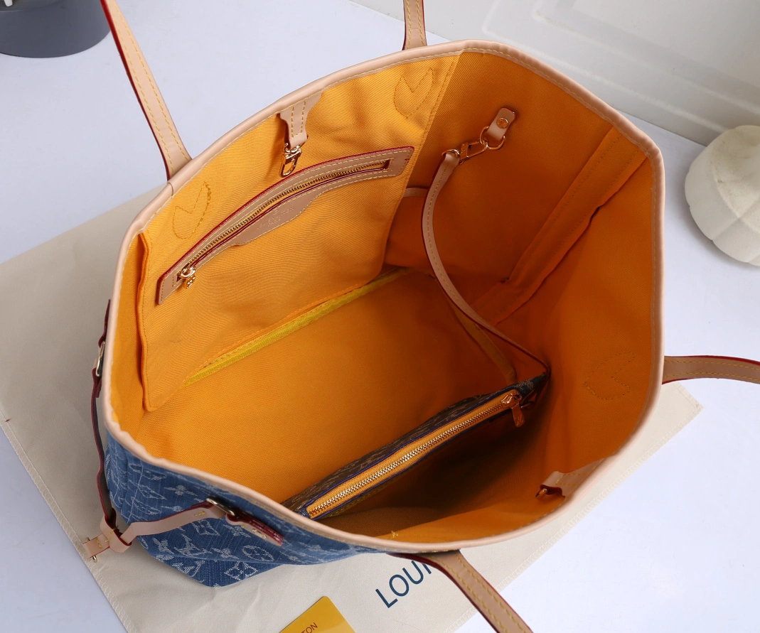 Trendy 1367 Louis Vuitton HandBags For Women
