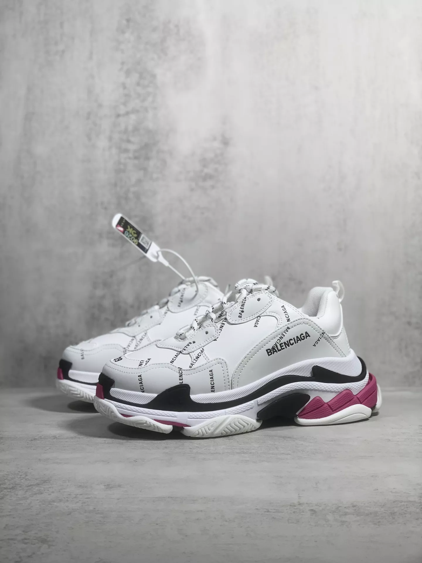 Trendy 1383 Balenciaga Casual Shoes For Women