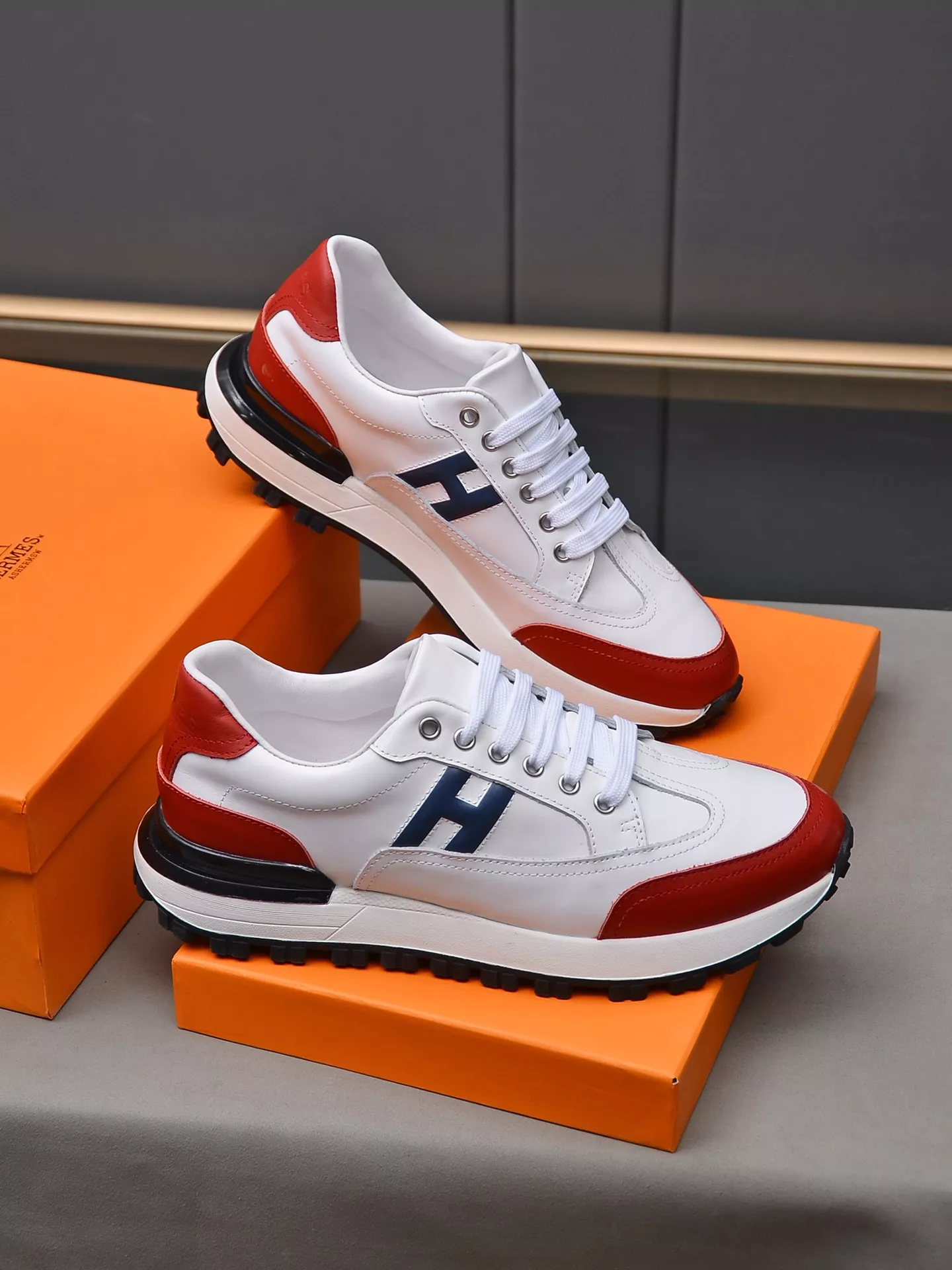 Trendy 142 Hermes Casual Shoes For Men
