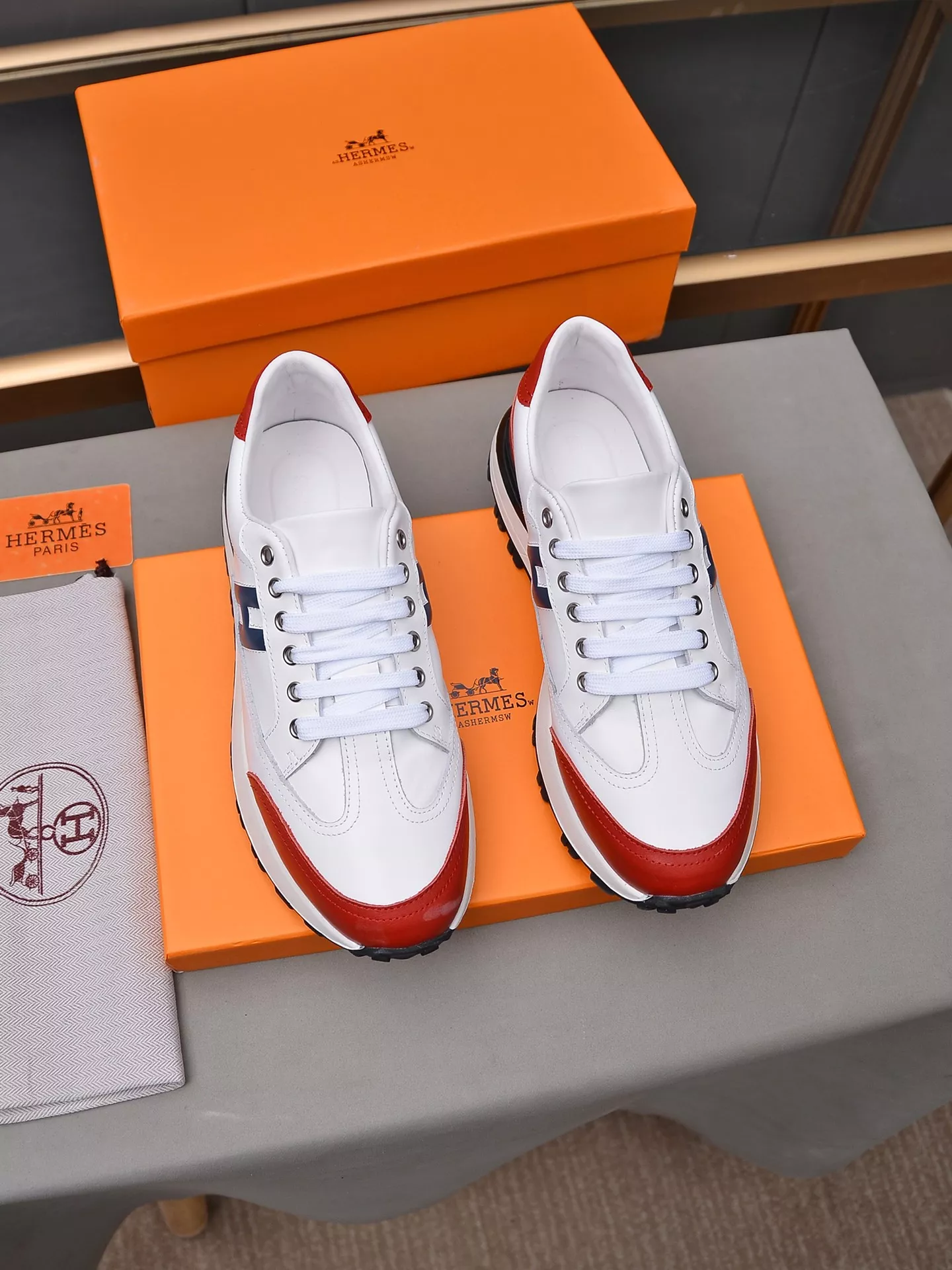 Trendy 142 Hermes Casual Shoes For Men