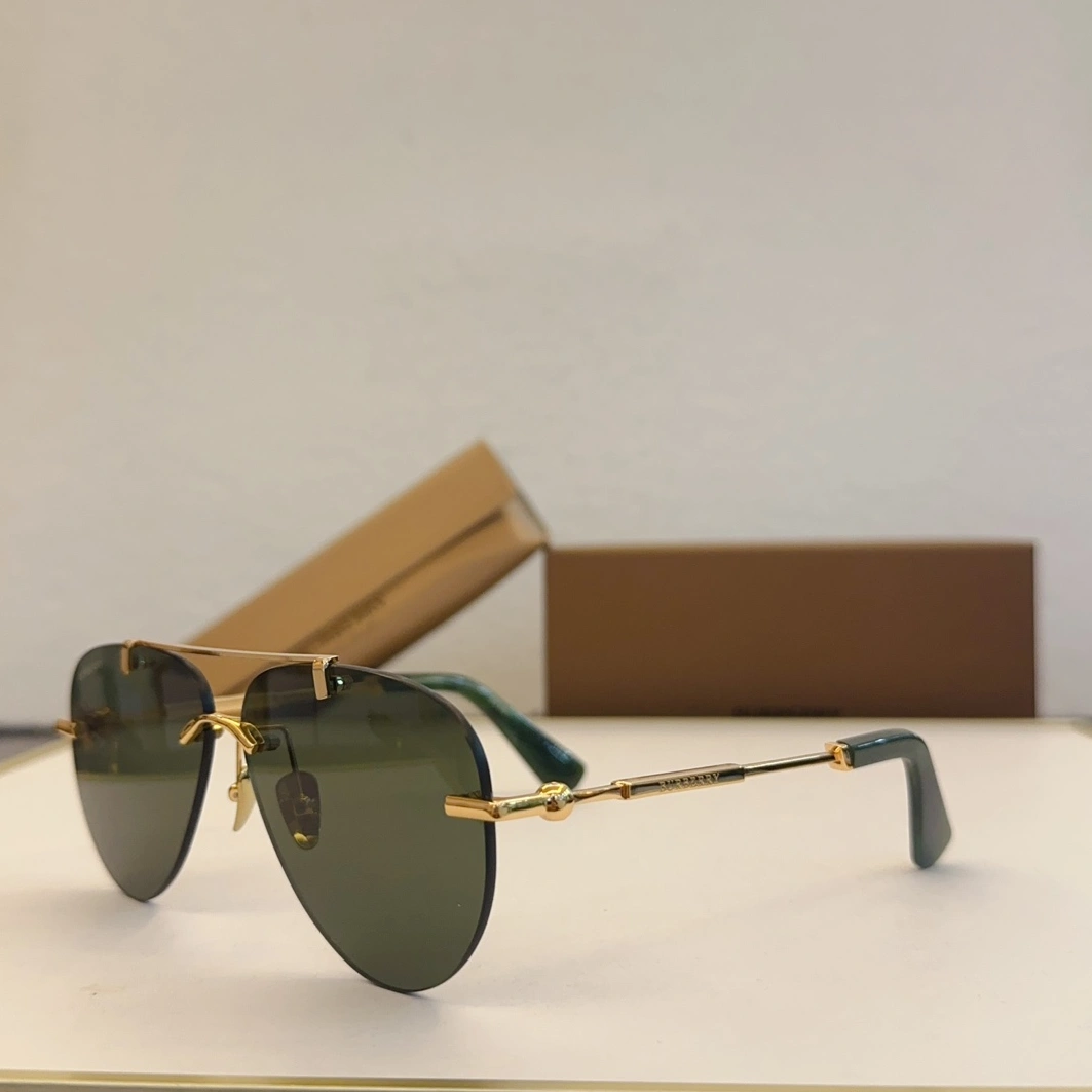 Trendy 1530 Burberry AAA Quality Sunglasses