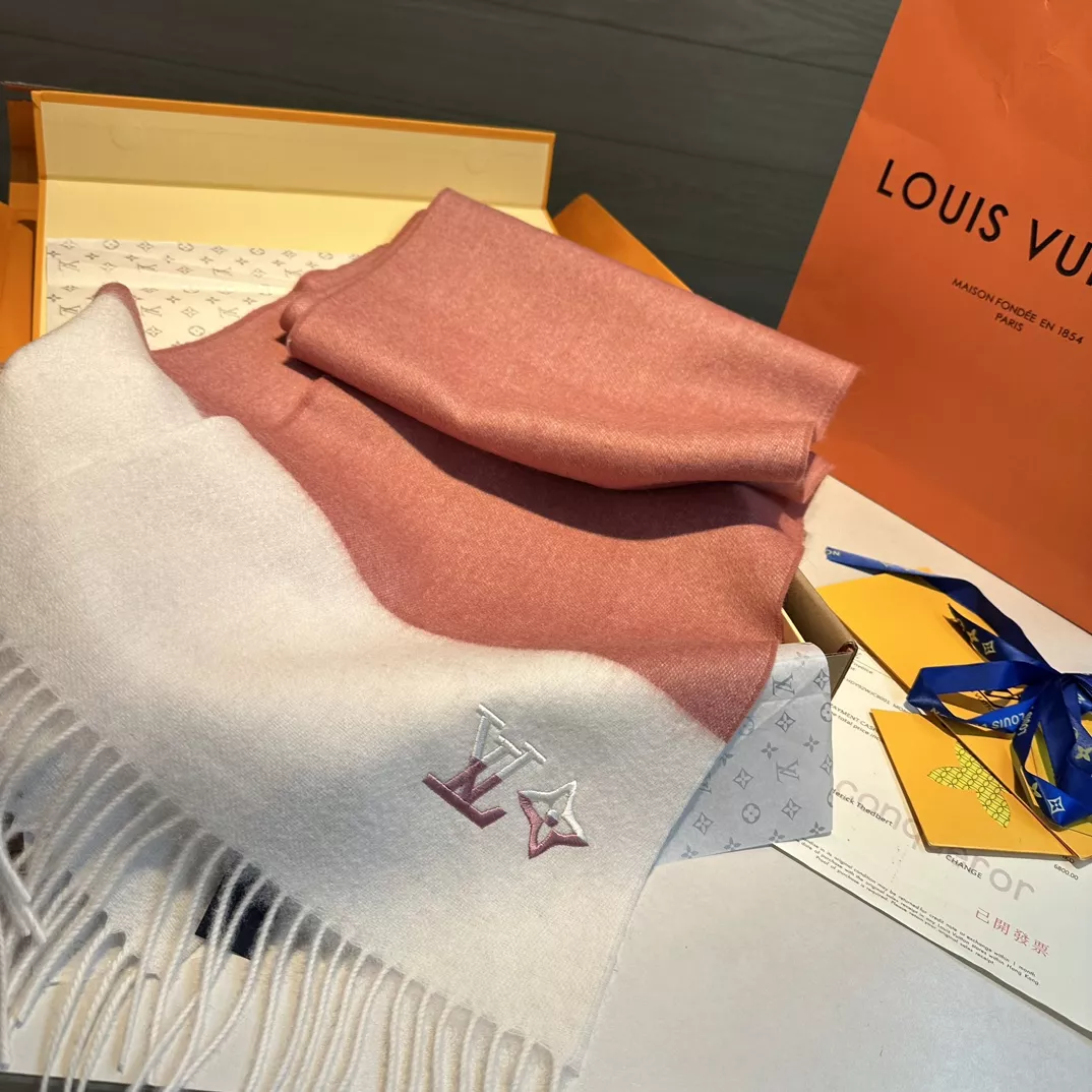 Trendy 1543 Louis Vuitton Scarf For Women