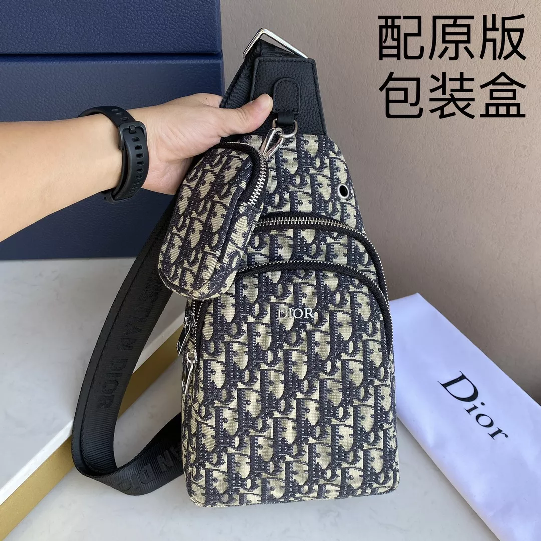 Trendy 1646 Christian Dior AAA Man Messenger Bags