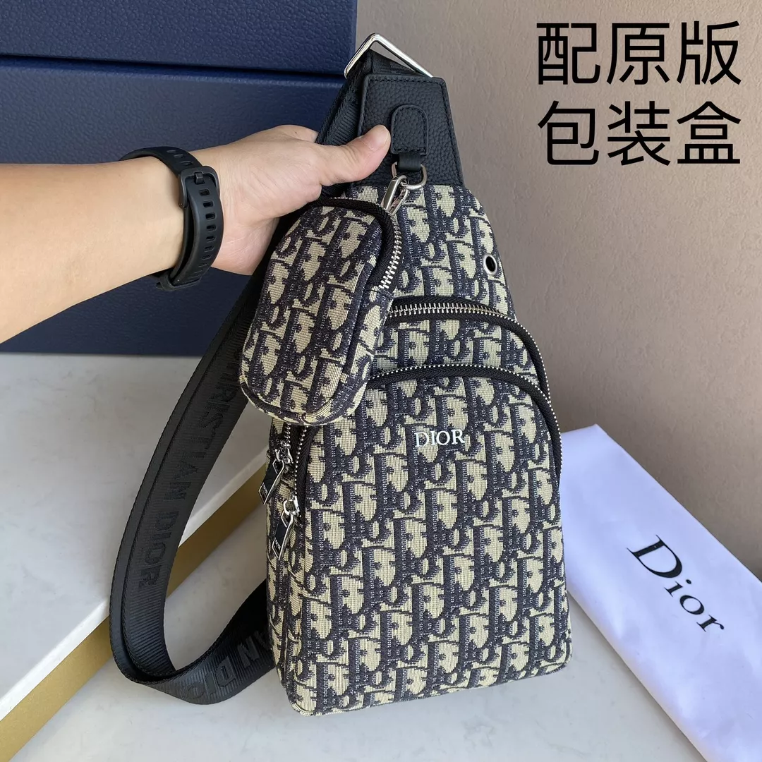 Trendy 1646 Christian Dior AAA Man Messenger Bags