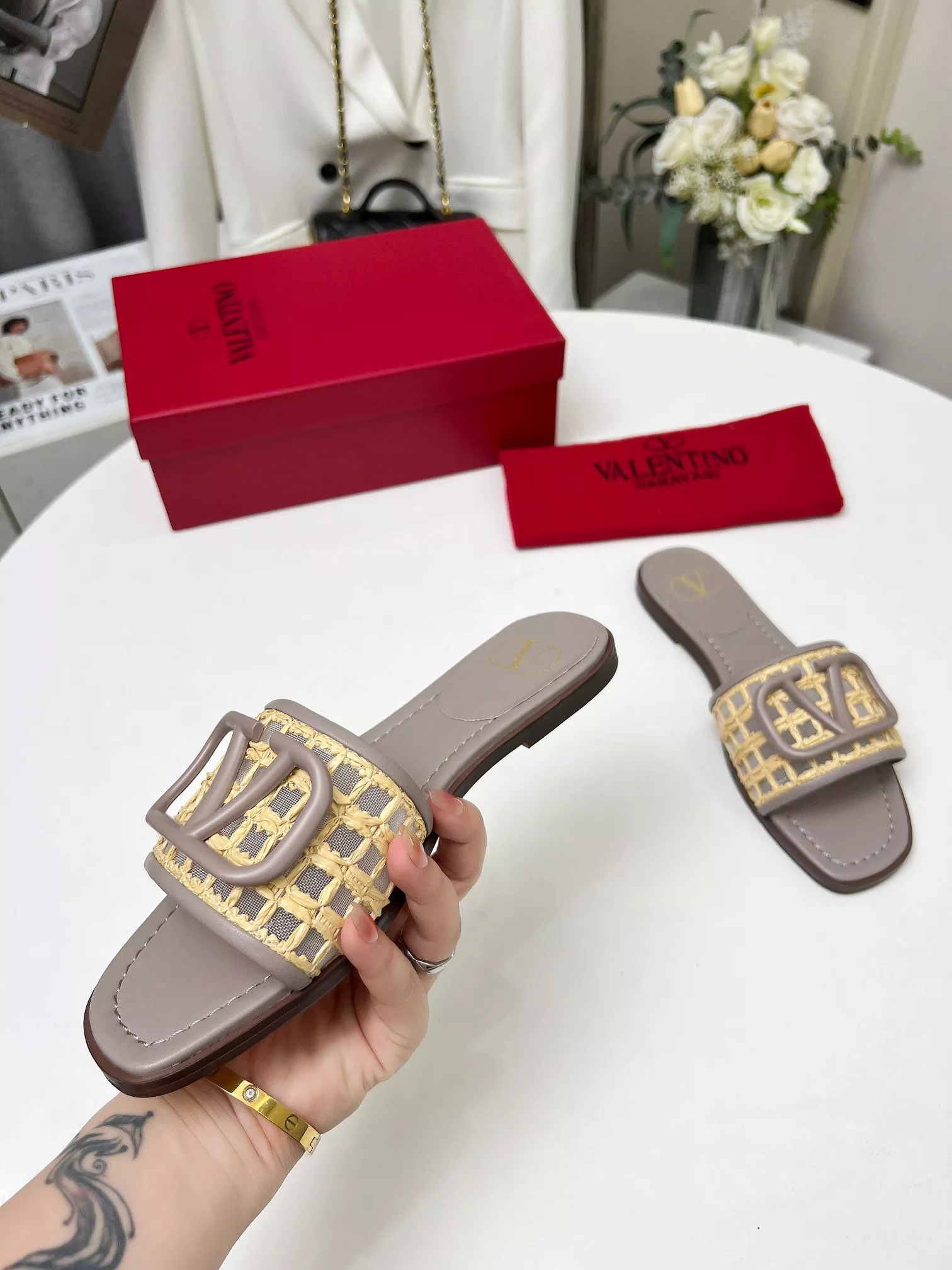 Trendy 1833 Valentino Slippers For Women