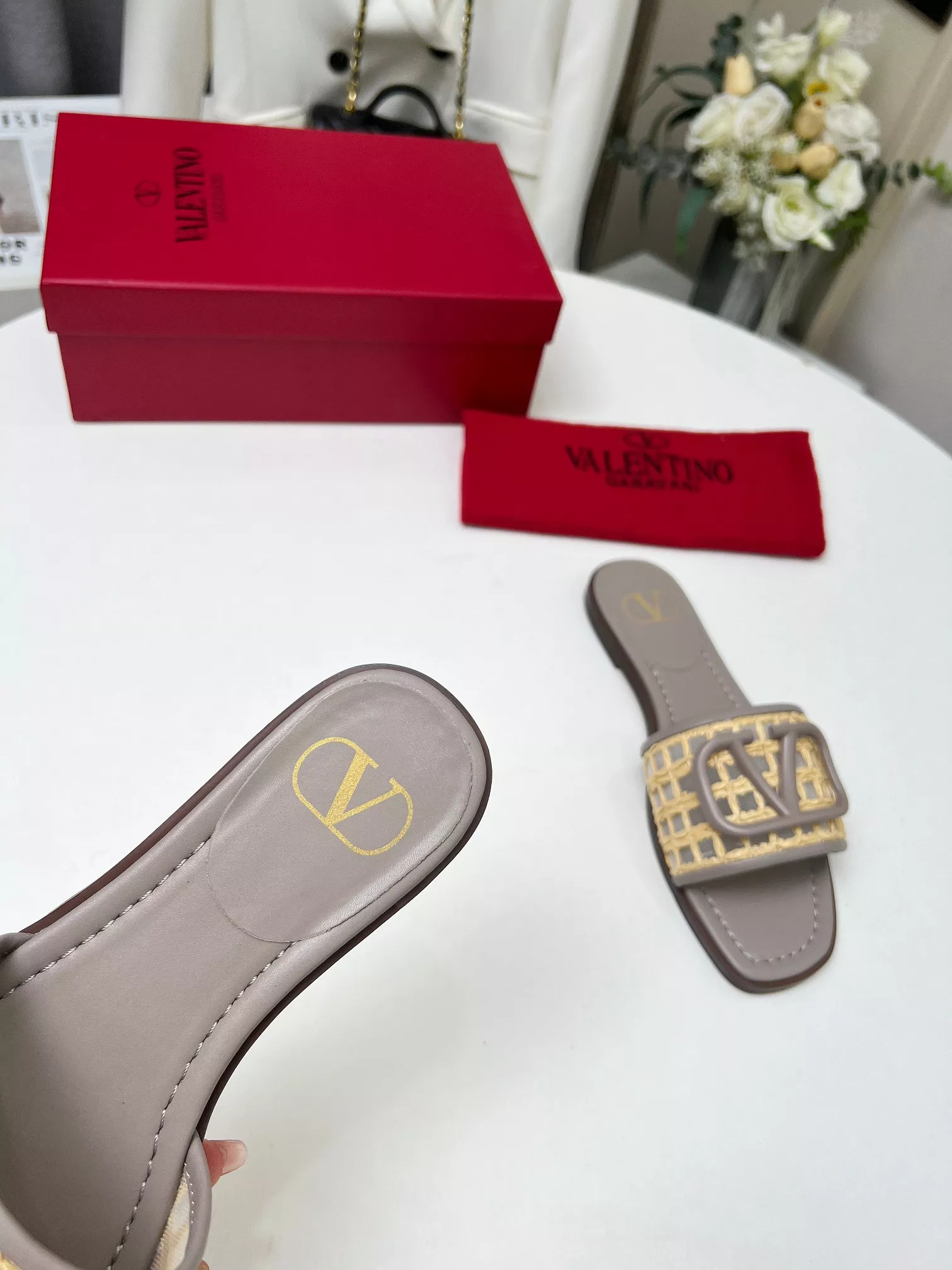 Trendy 1833 Valentino Slippers For Women