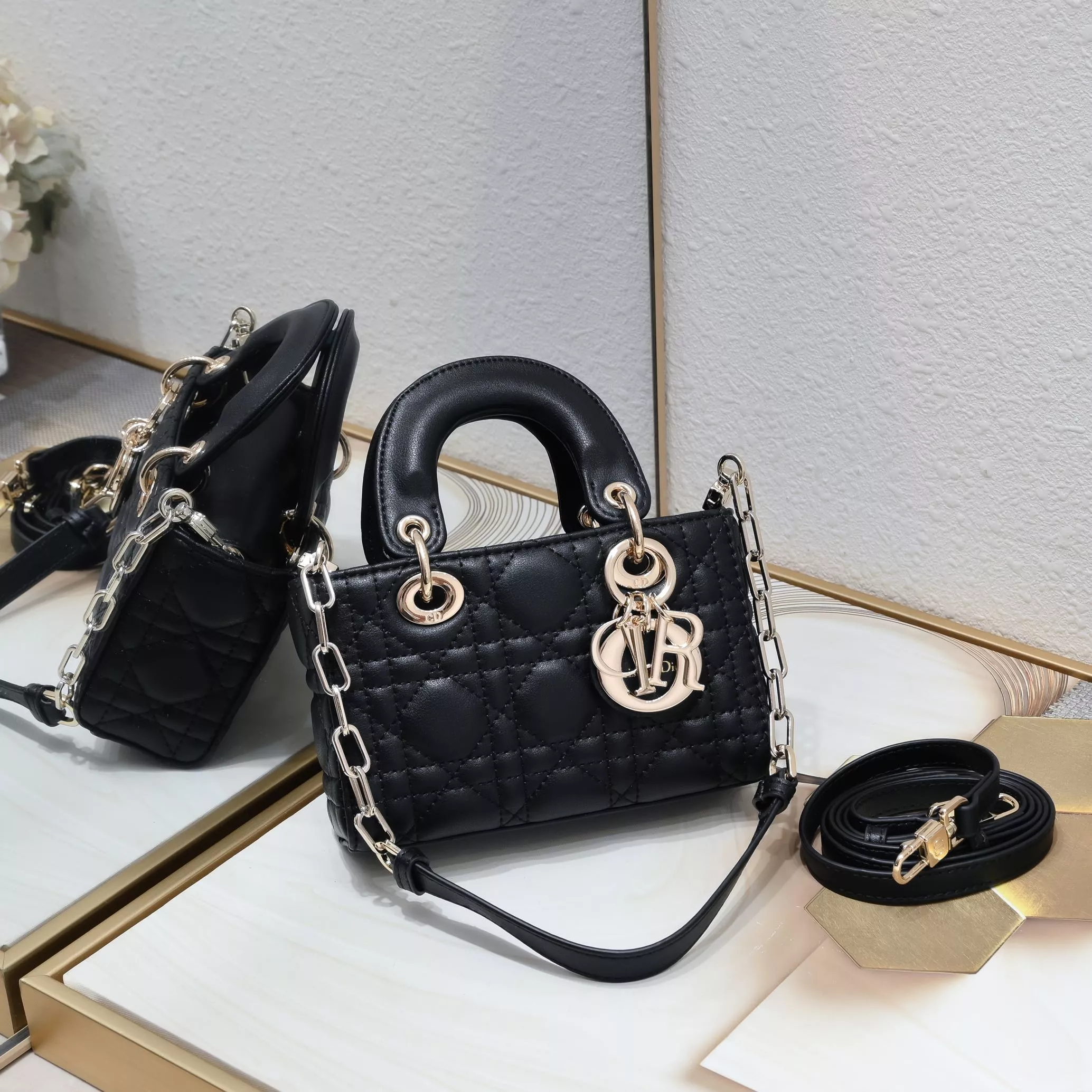 Trendy 1859 Christian Dior AAA Quality Handbags For Women