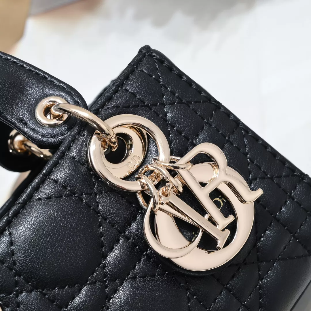 Trendy 1859 Christian Dior AAA Quality Handbags For Women