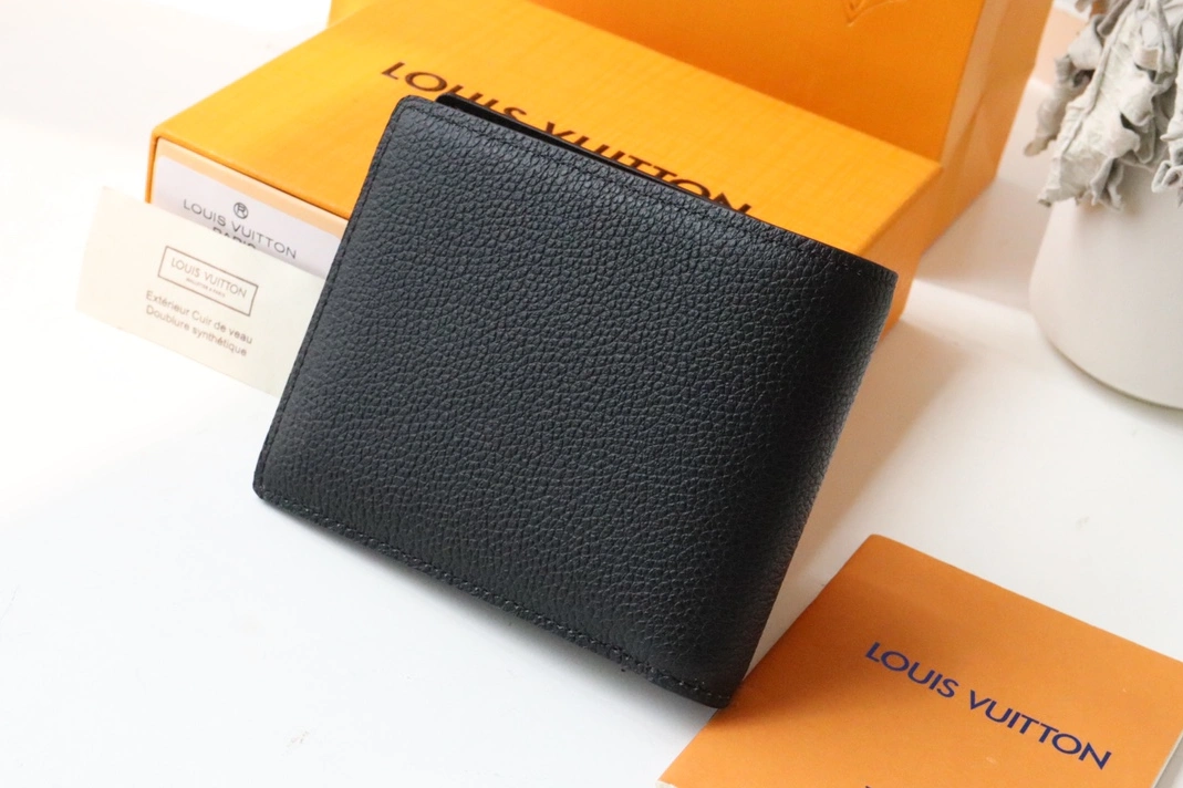 Trendy 1897 Louis Vuitton AAA Man Wallets