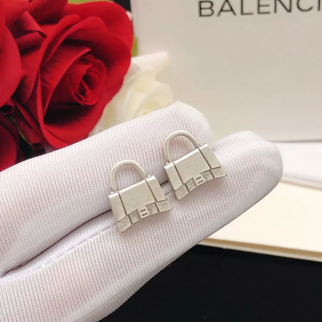 Trendy 1904 Balenciaga Earrings For Women