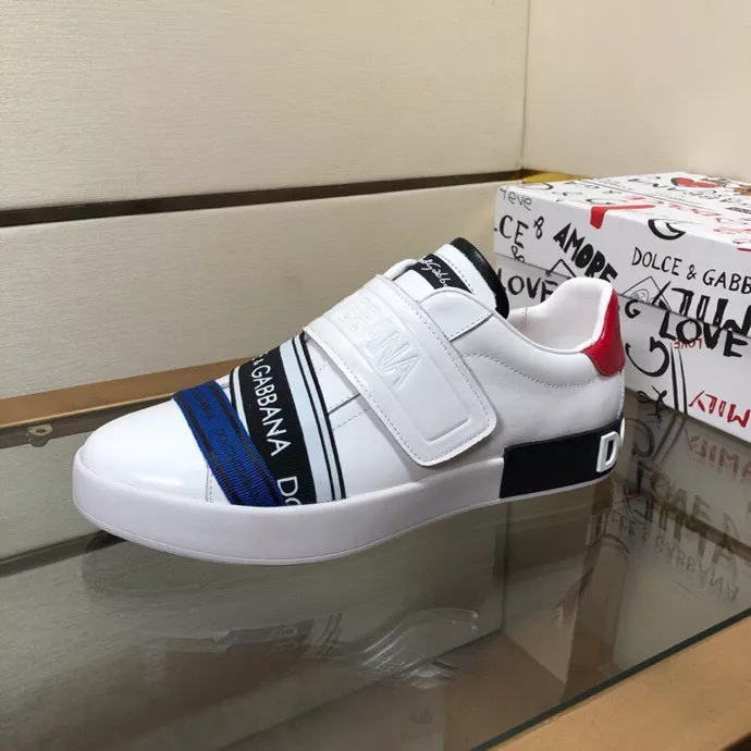 Trendy 2077 Dolce & Gabbana D&G Casual Shoes For Men
