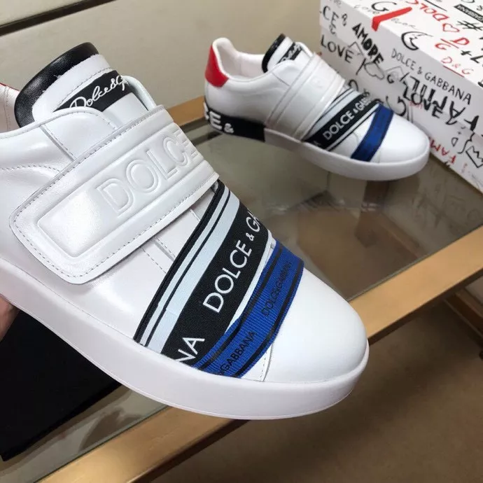 Trendy 2077 Dolce & Gabbana D&G Casual Shoes For Men