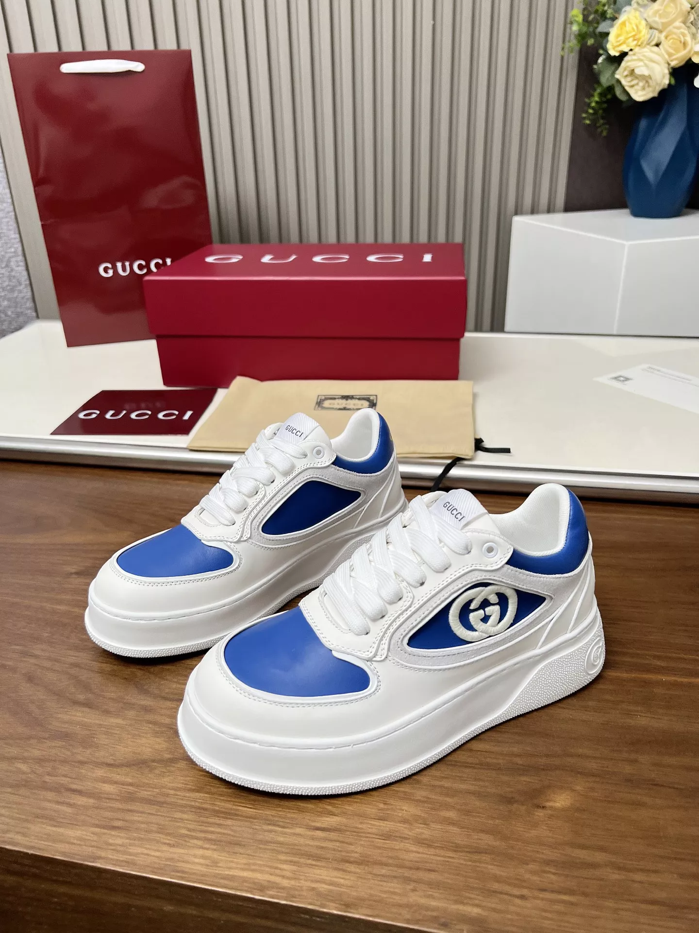 Trendy 2140 Gucci Casual Shoes For Men