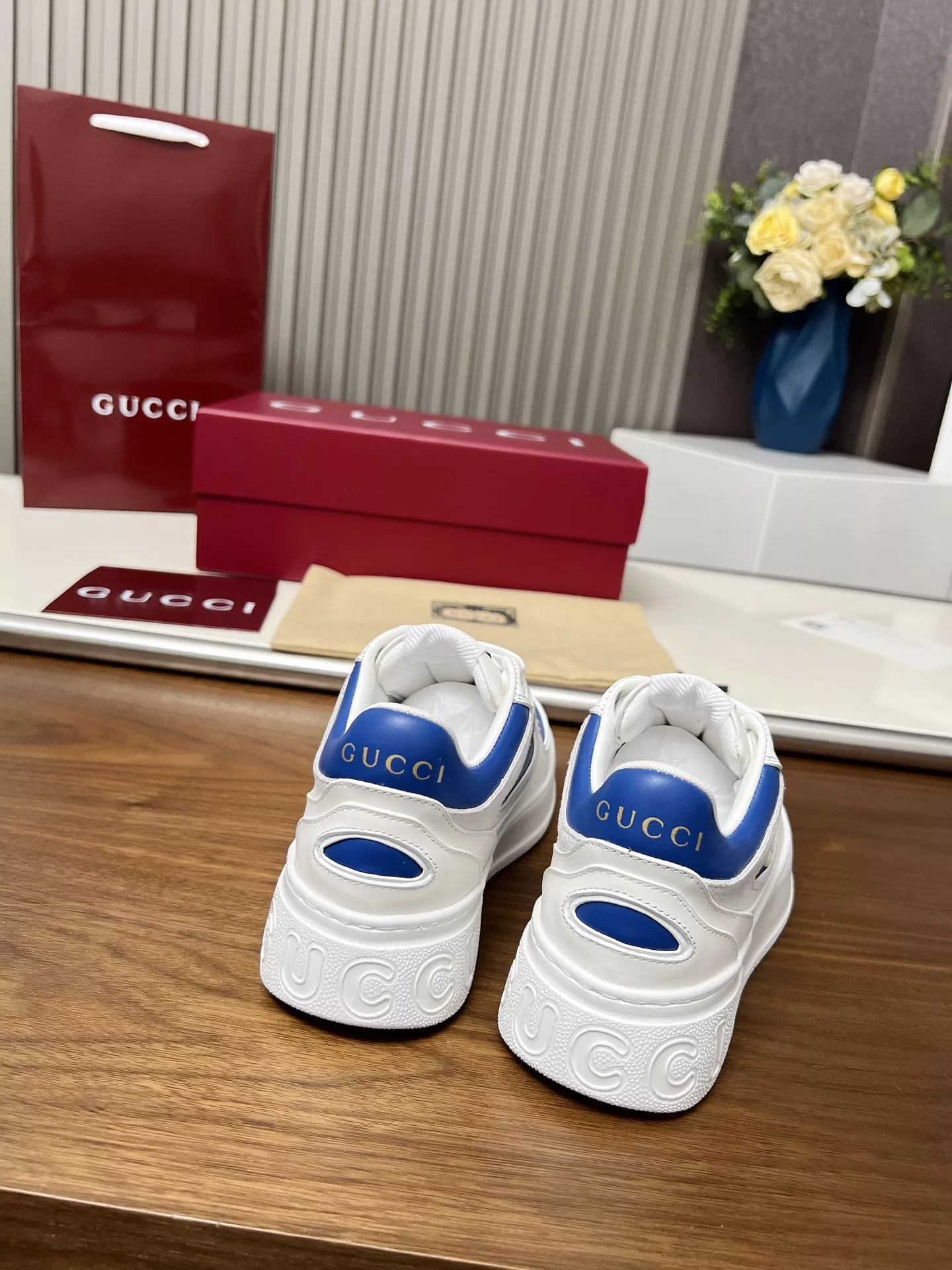 Trendy 2140 Gucci Casual Shoes For Men