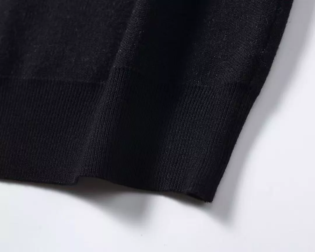 Trendy 2176 Versace Sweaters Long Sleeved For Men
