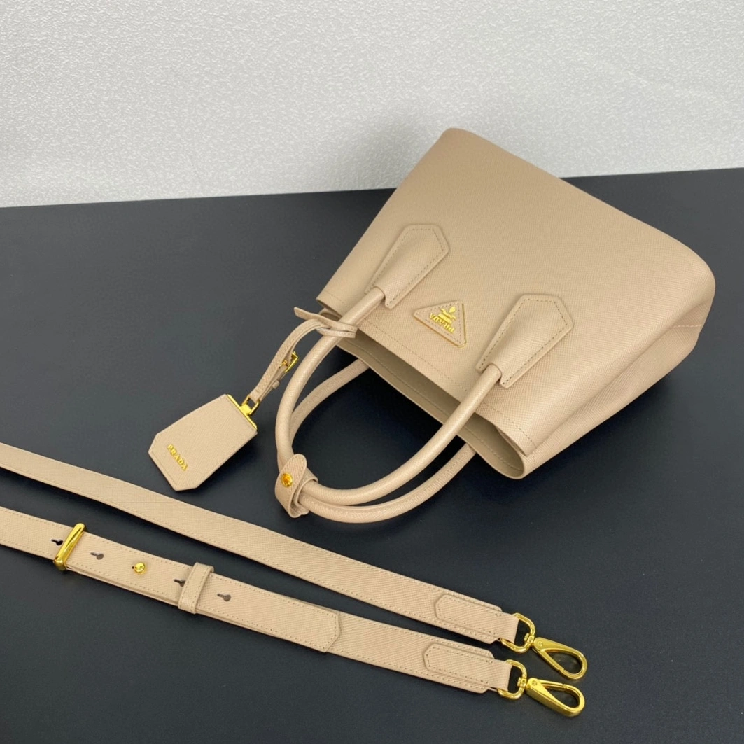 Trendy 2181 Prada AAA Quality Handbags For Women