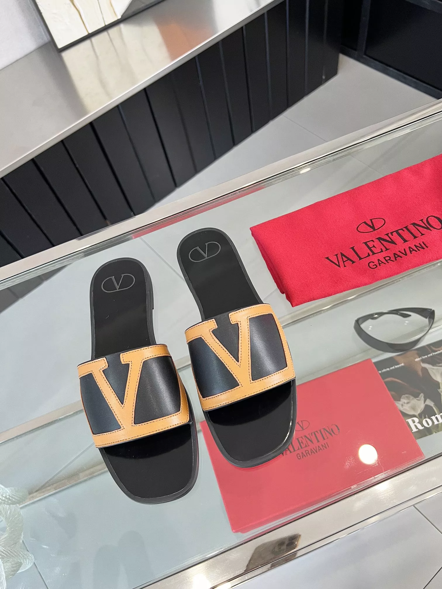 Trendy 2186 Valentino Slippers For Women